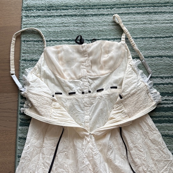🆕 For Love & Lemons Sora eyelet mini dress - Picture 6 of 7